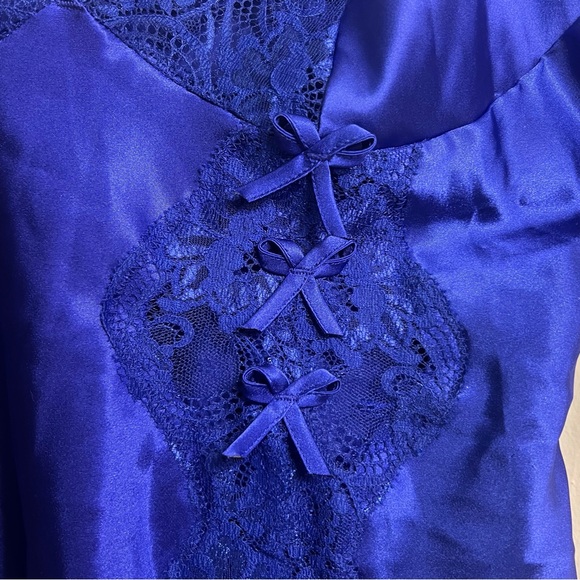 Vintage Shirley of Hollywood Camisole in Royal Blue - Picture 3 of 6